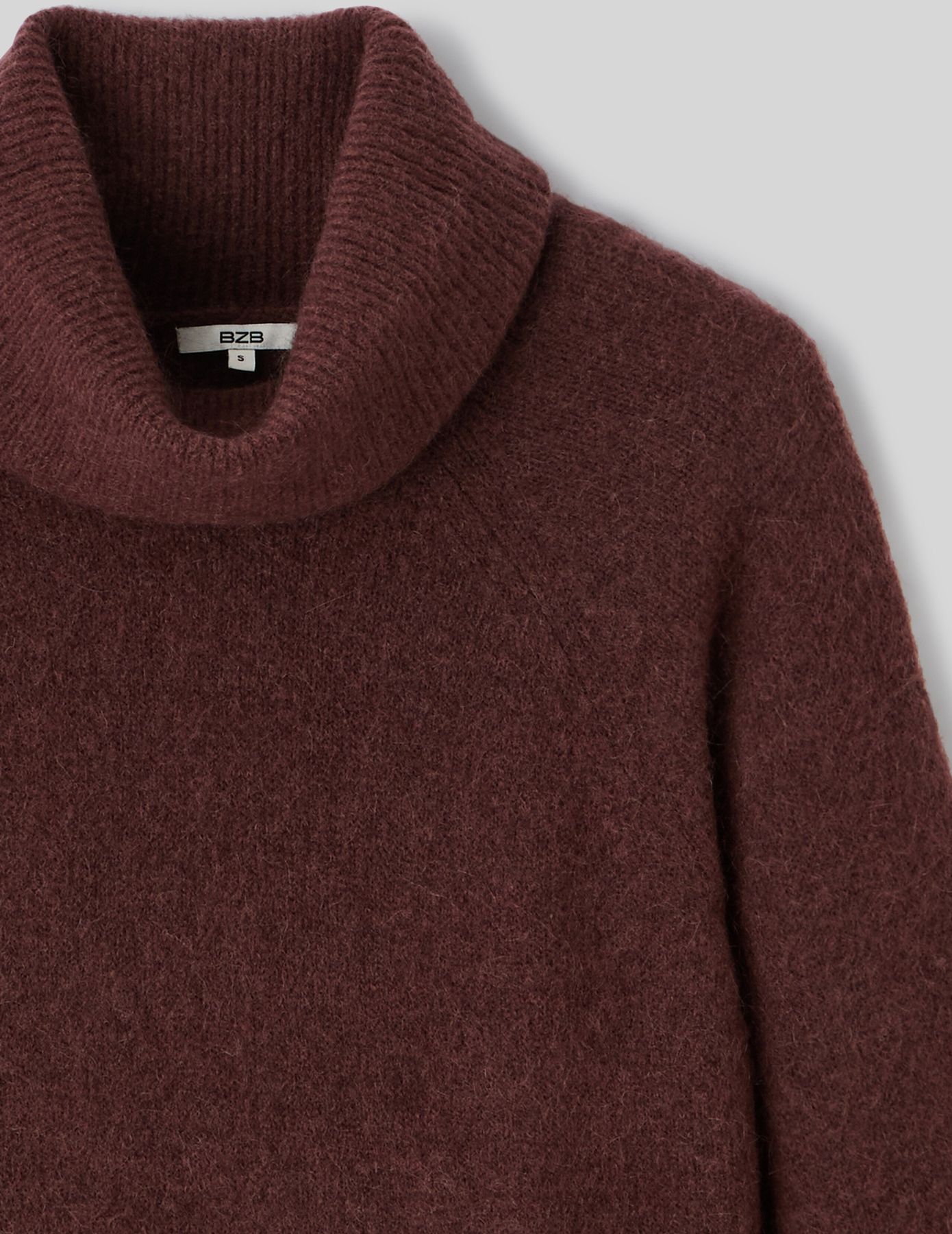 Pull maxi col roulé premium