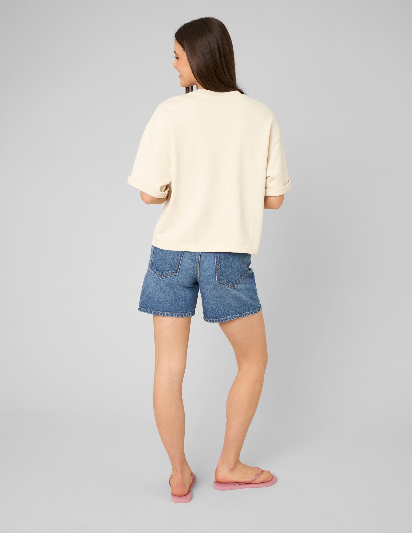 Sweat brod&eacute; manches courtes