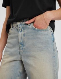 Jean boyfriend taille standard