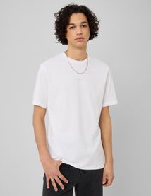 T-shirt imprim&eacute; poitrine