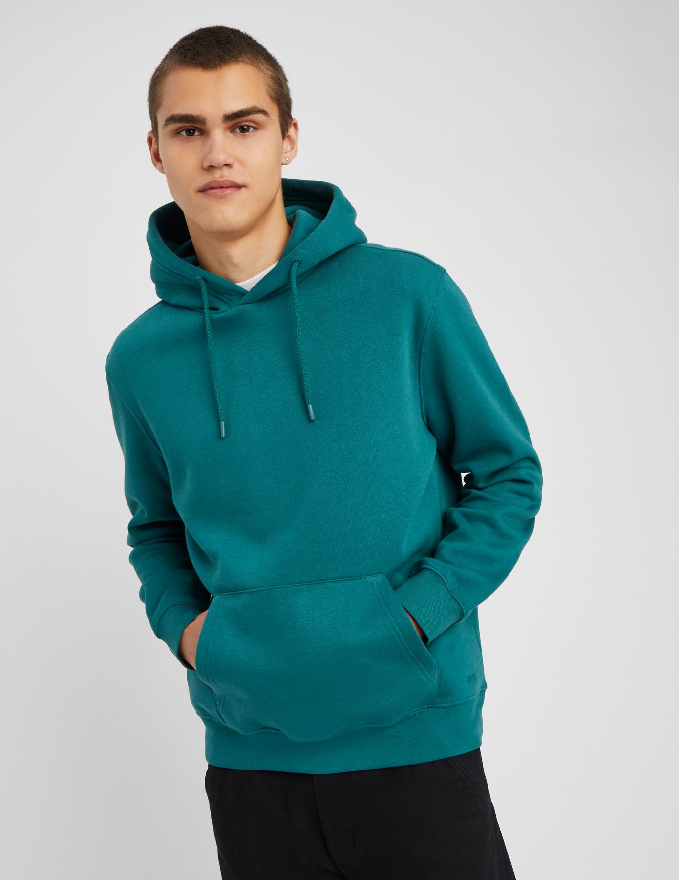 Sweat basique à capuche