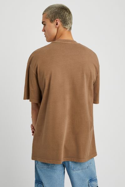 T-shirt oversize d&eacute;lav&eacute;