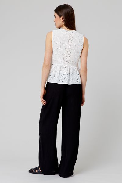 Blouse à nouer en broderie anglaise