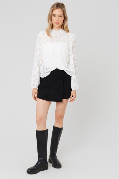 T-shirt col montant dentelle