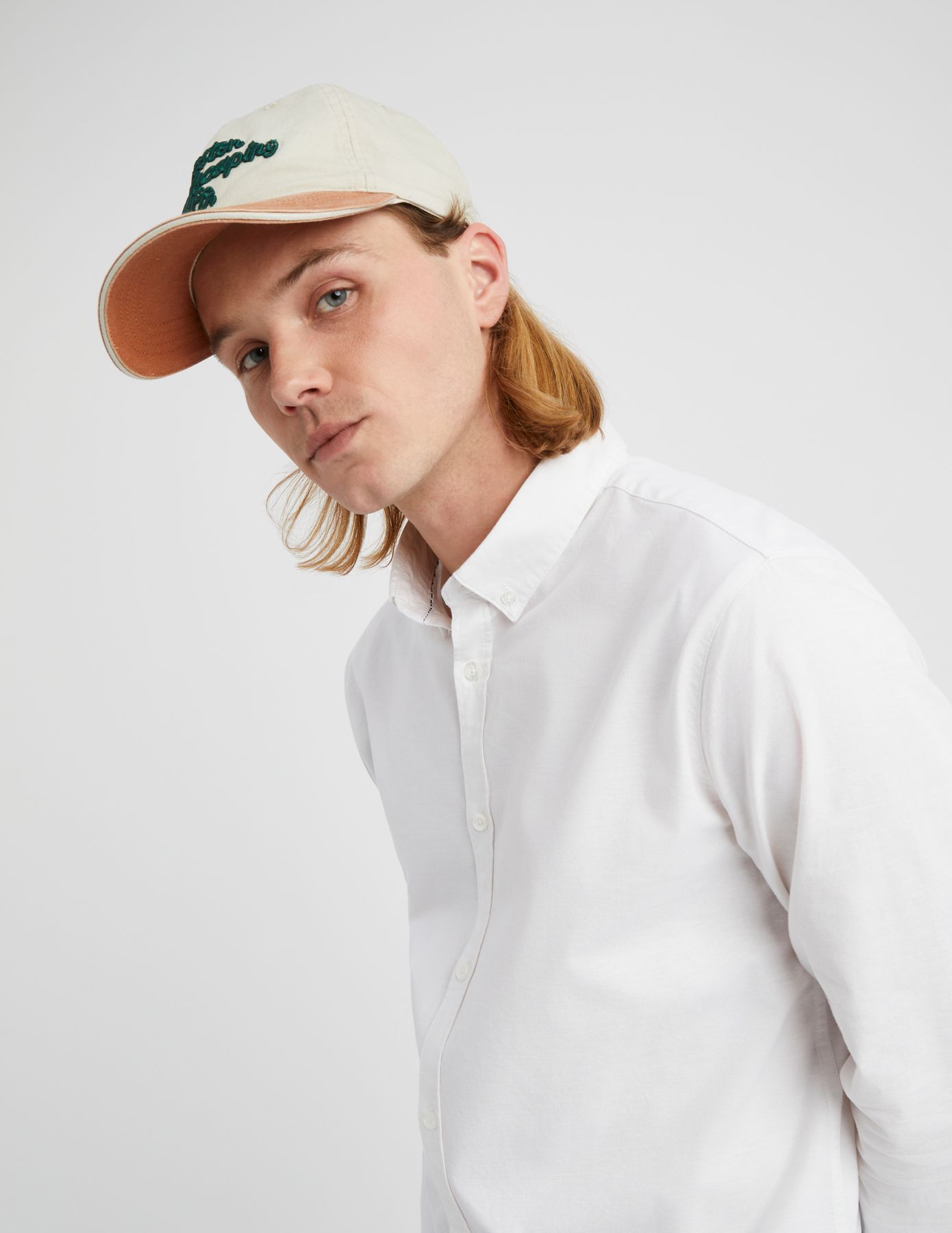 Chemise unie ajustée