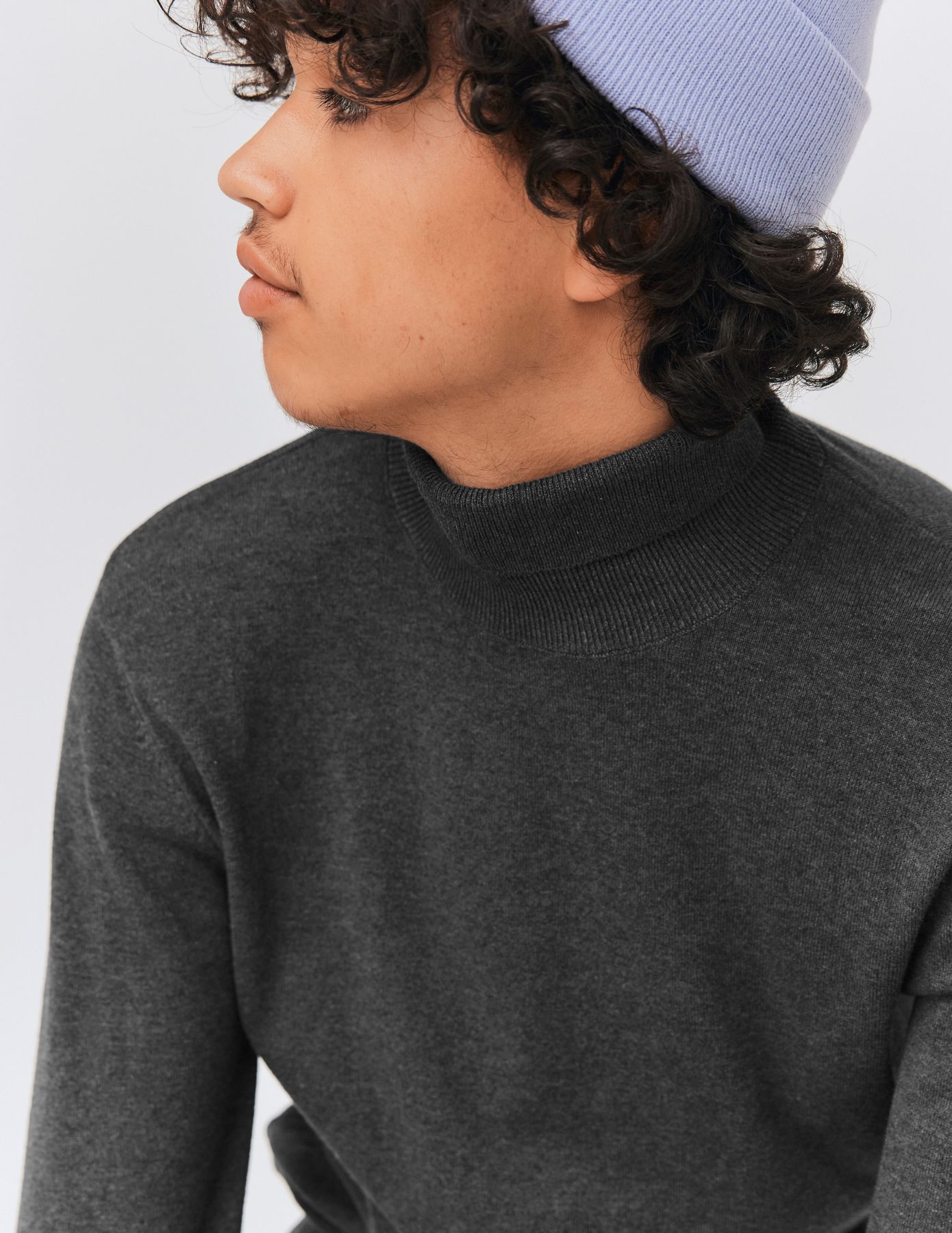 Pull col roul&eacute;