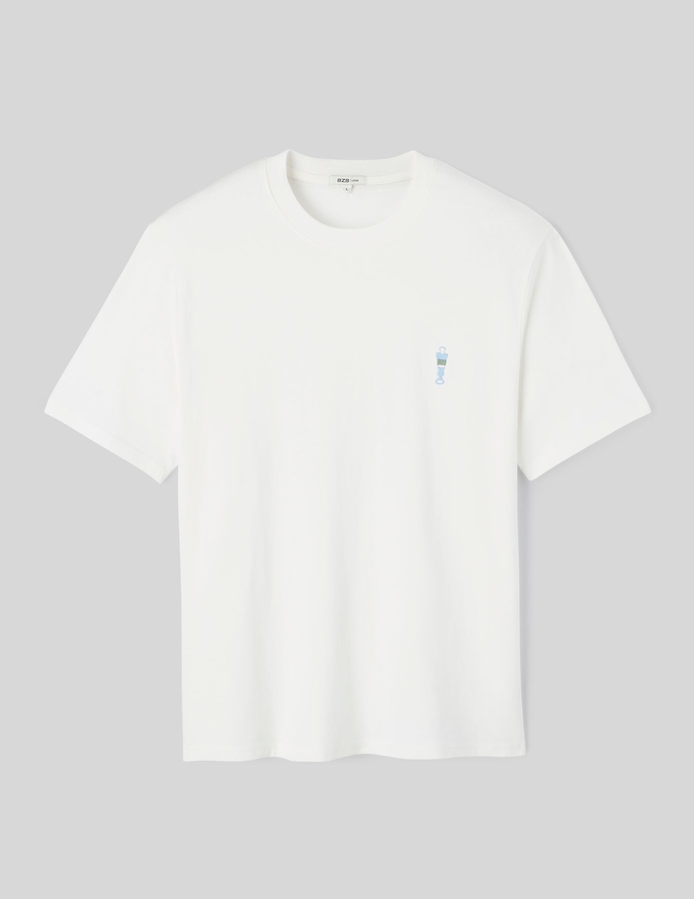 T-shirt broderie poitrine