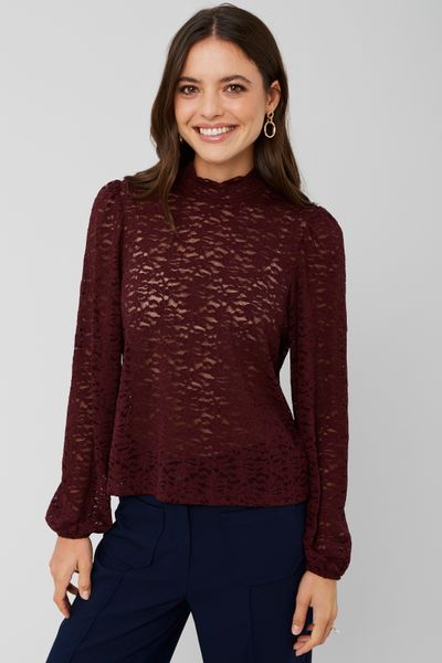 T-shirt col montant dentelle