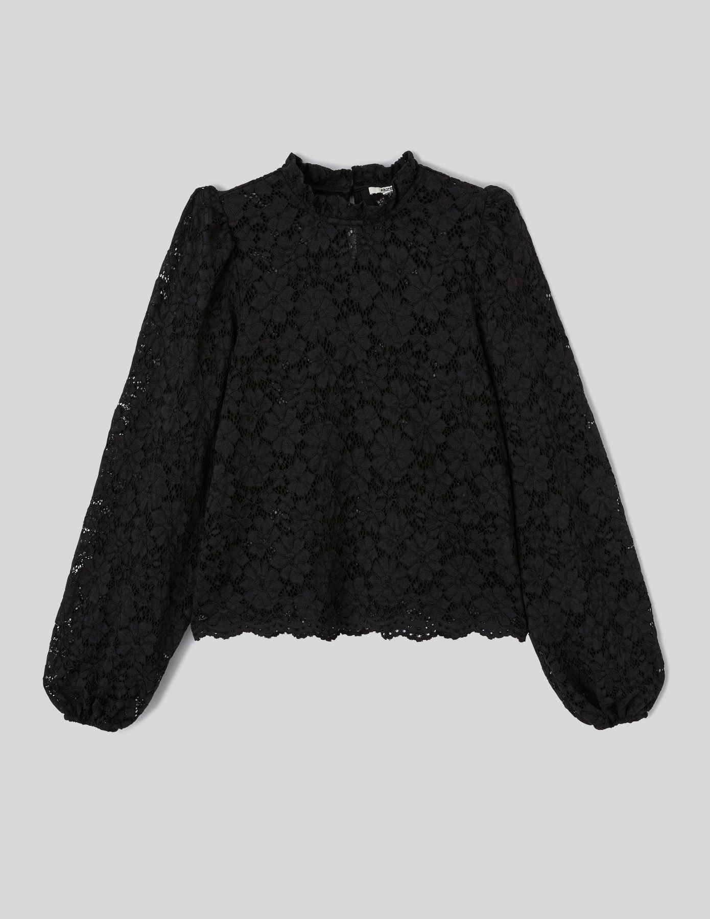 Blouse en dentelle