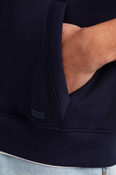 Sweat zipp&eacute; &agrave; capuche