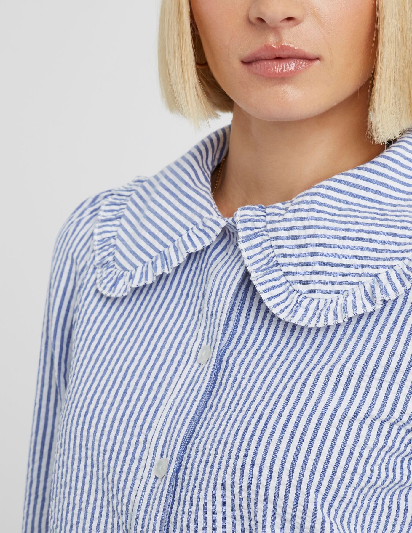 Chemise col claudine ray&eacute;e