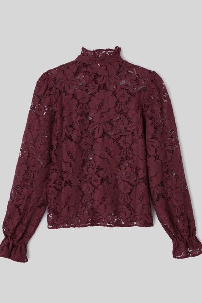 Chemise en dentelle