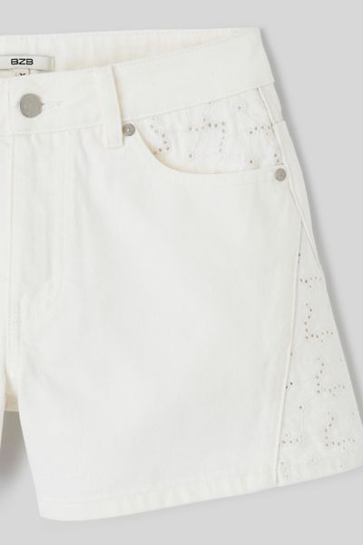 Short denim broderie anglaise