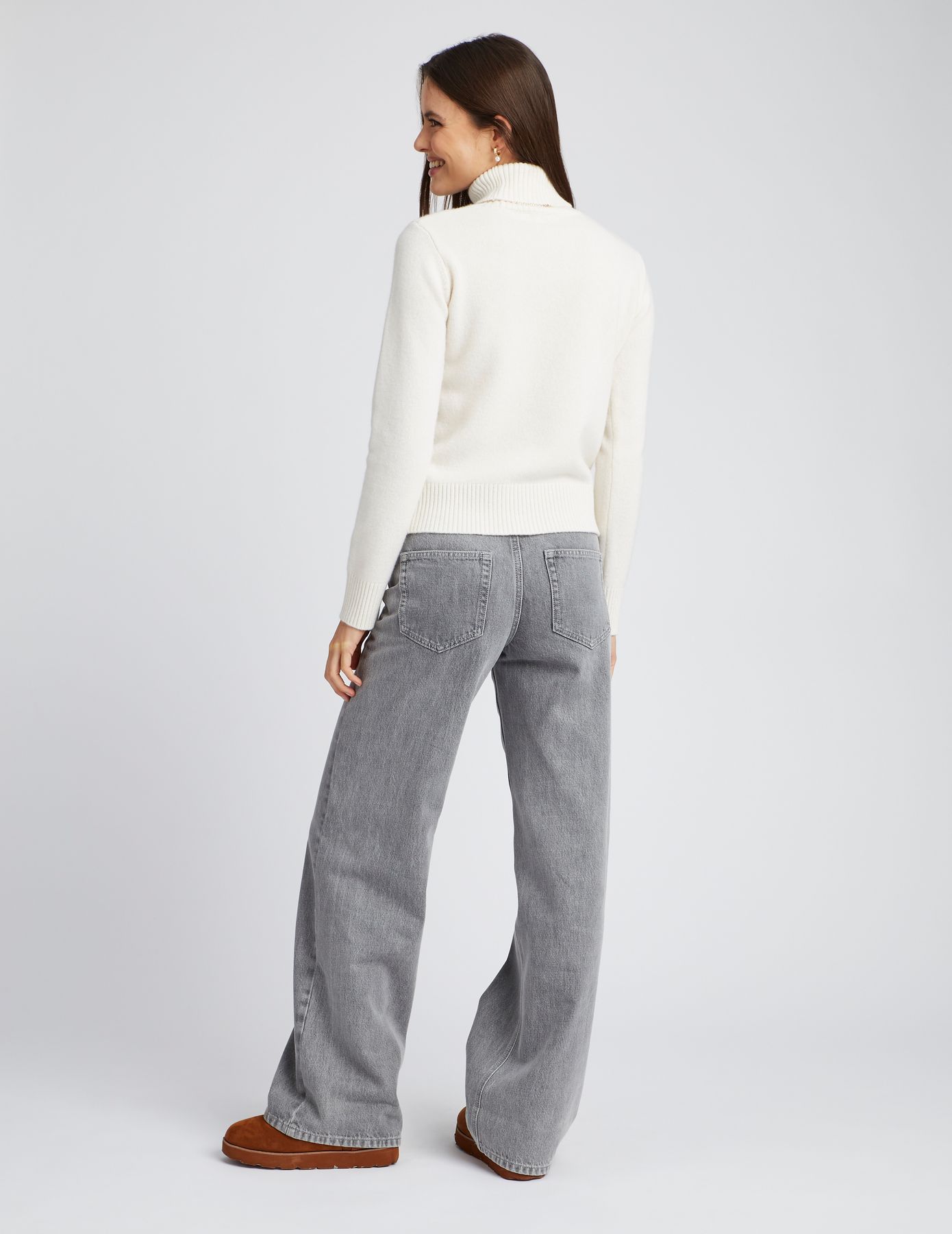 Pull col roul&eacute;