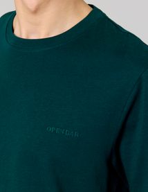 T-shirt message