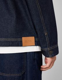 Veste en denim zipp&eacute;e