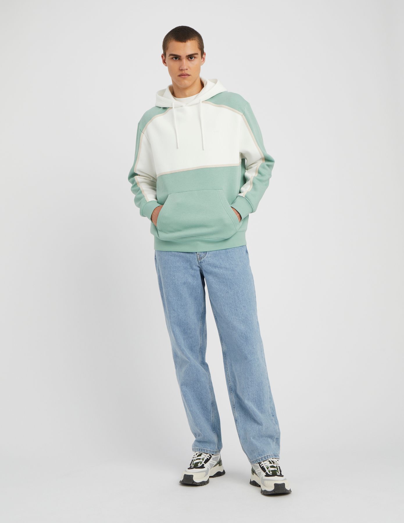 Sweat &agrave; capuche colorblock