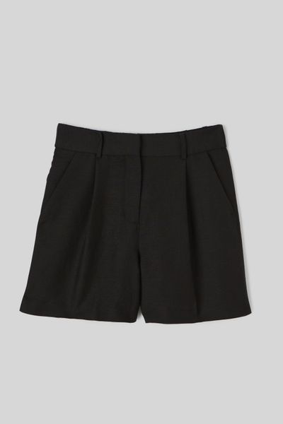 Short à pinces en lin