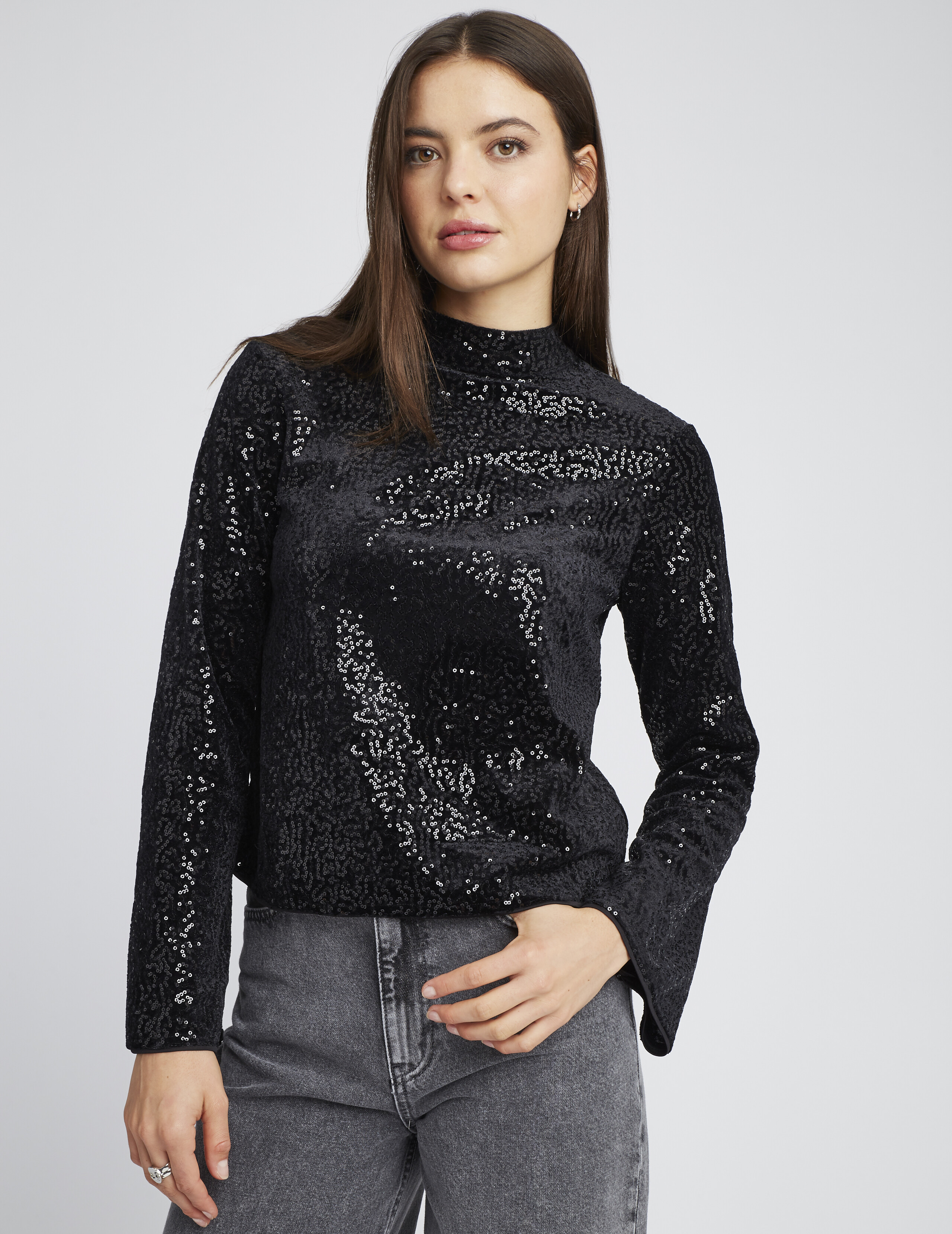 T-shirt dos nu à sequins