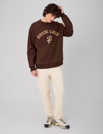 Sweat broderie poitrine