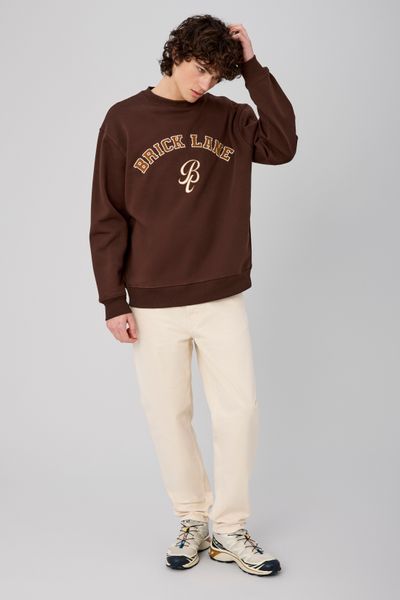 Sweat broderie poitrine