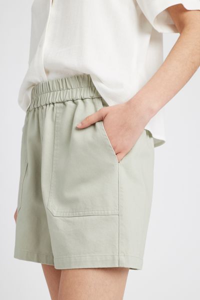 Short taille élastiquée