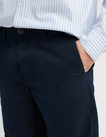 Bermuda chino