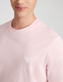 T-shirt broderie poitrine