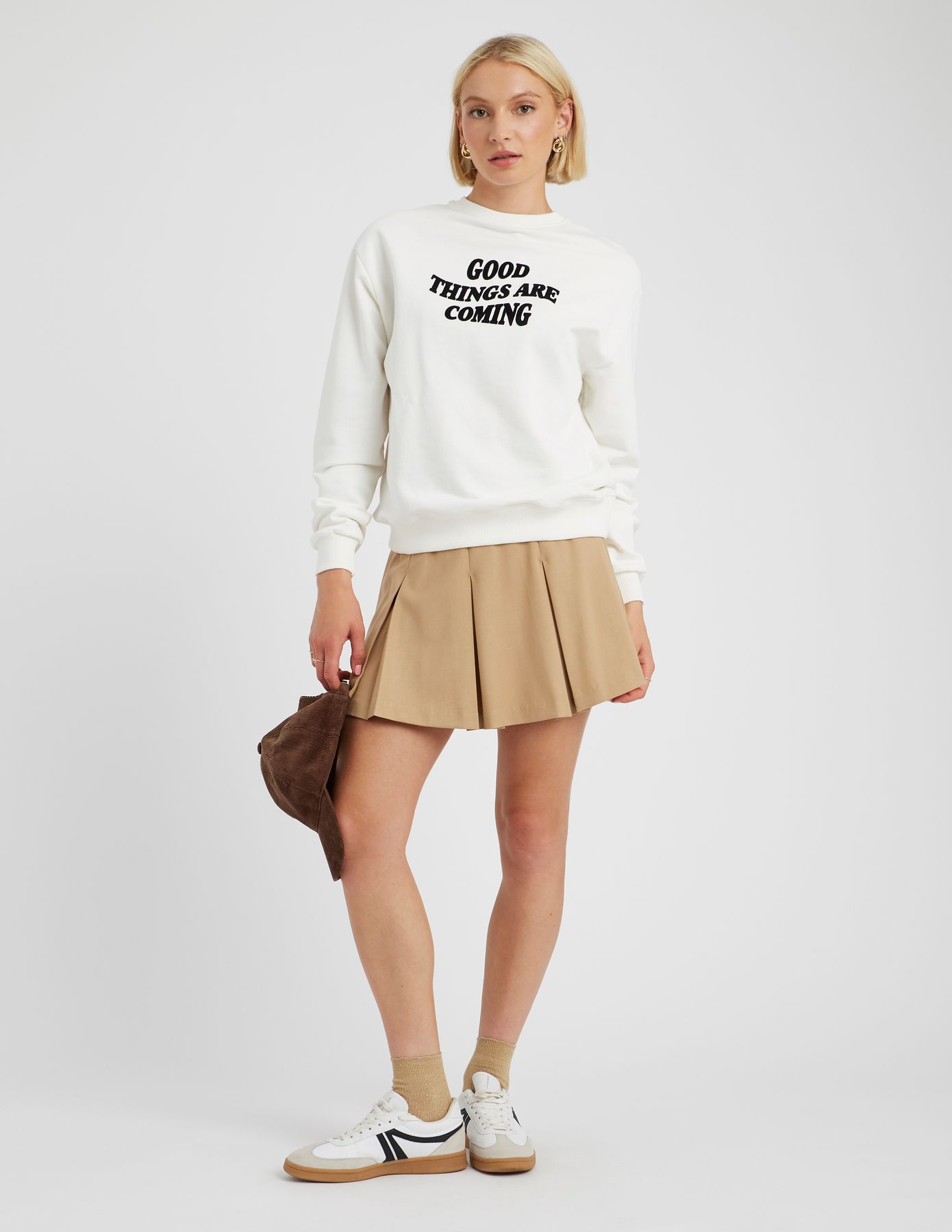 Jupe short à plis plats