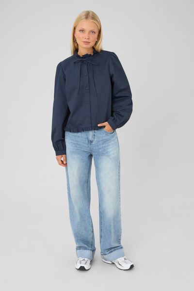 Blouse &agrave; volants