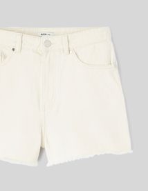 Short en jean raw cut