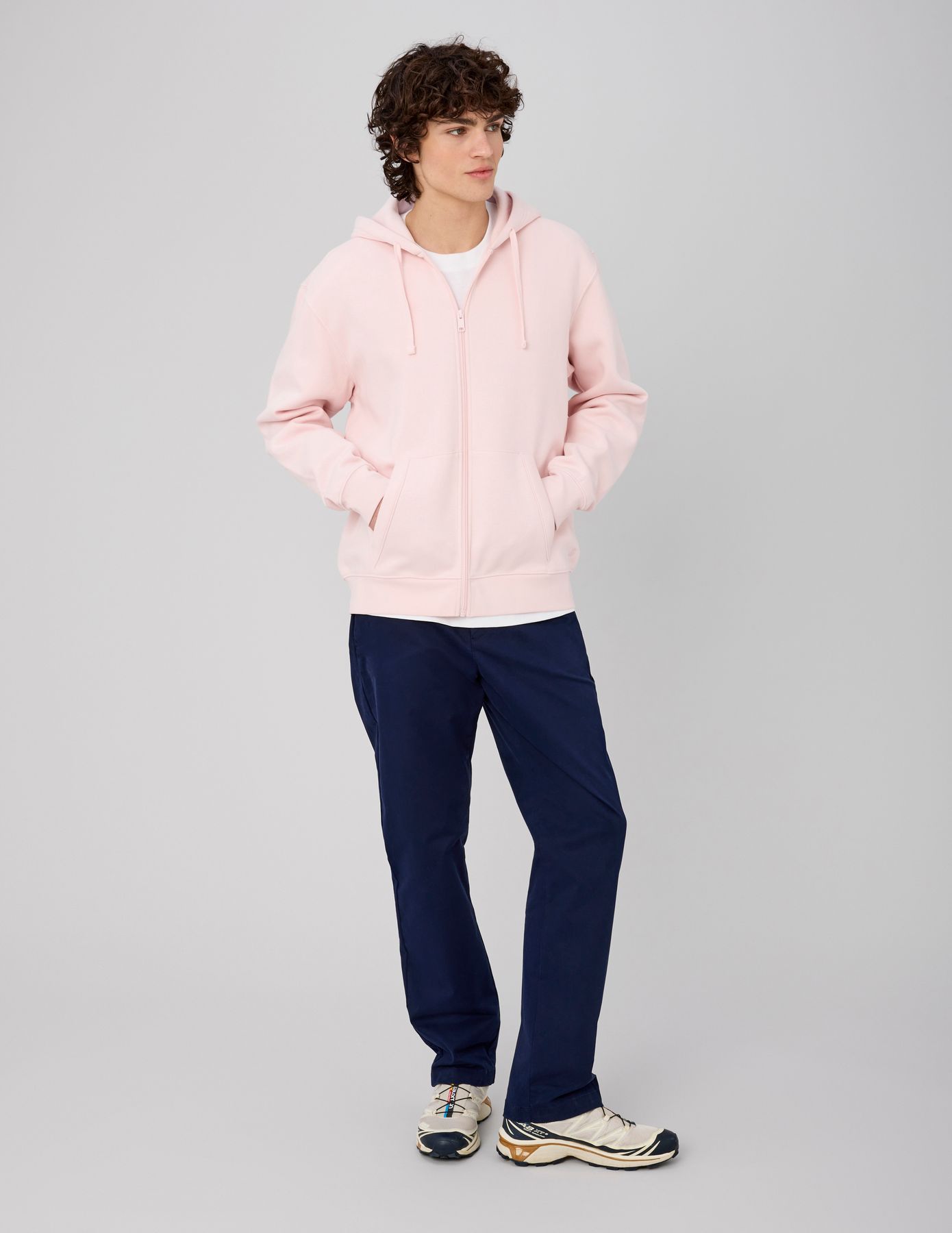 Sweat zipp&eacute; &agrave; capuche