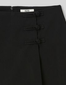Jupe short en polyester recycl&eacute;