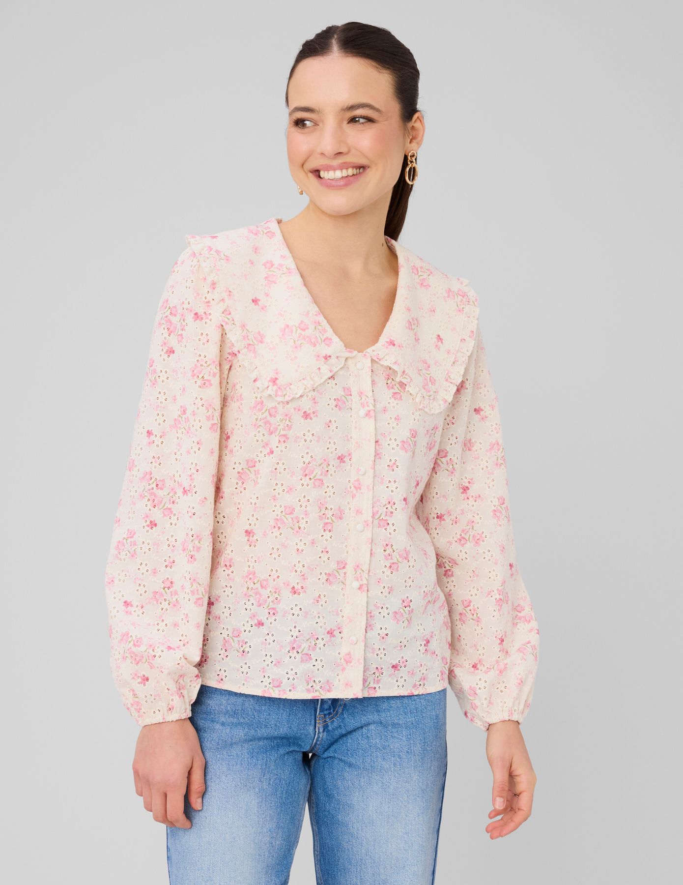 Chemise en broderie anglaise &agrave; imprim&eacute; fleuri