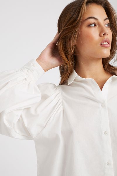 Chemise &agrave; manches bouffantes