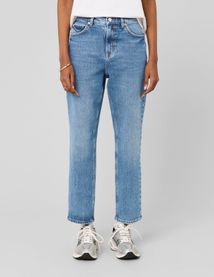 Jean mom fit