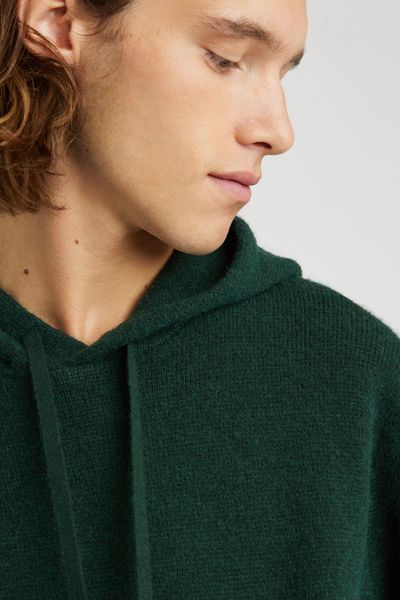 Pull capuche