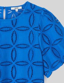 Blouse en broderie anglaise