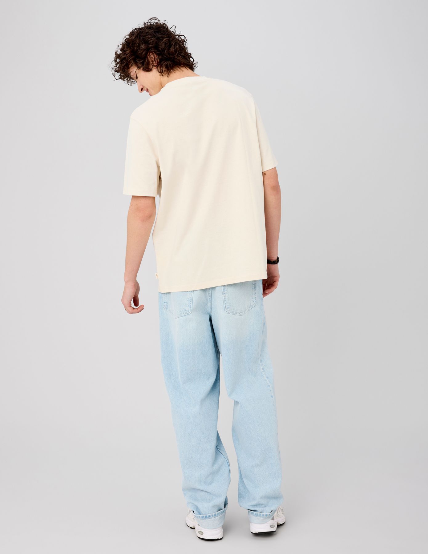 T-shirt imprim&eacute; poitrine