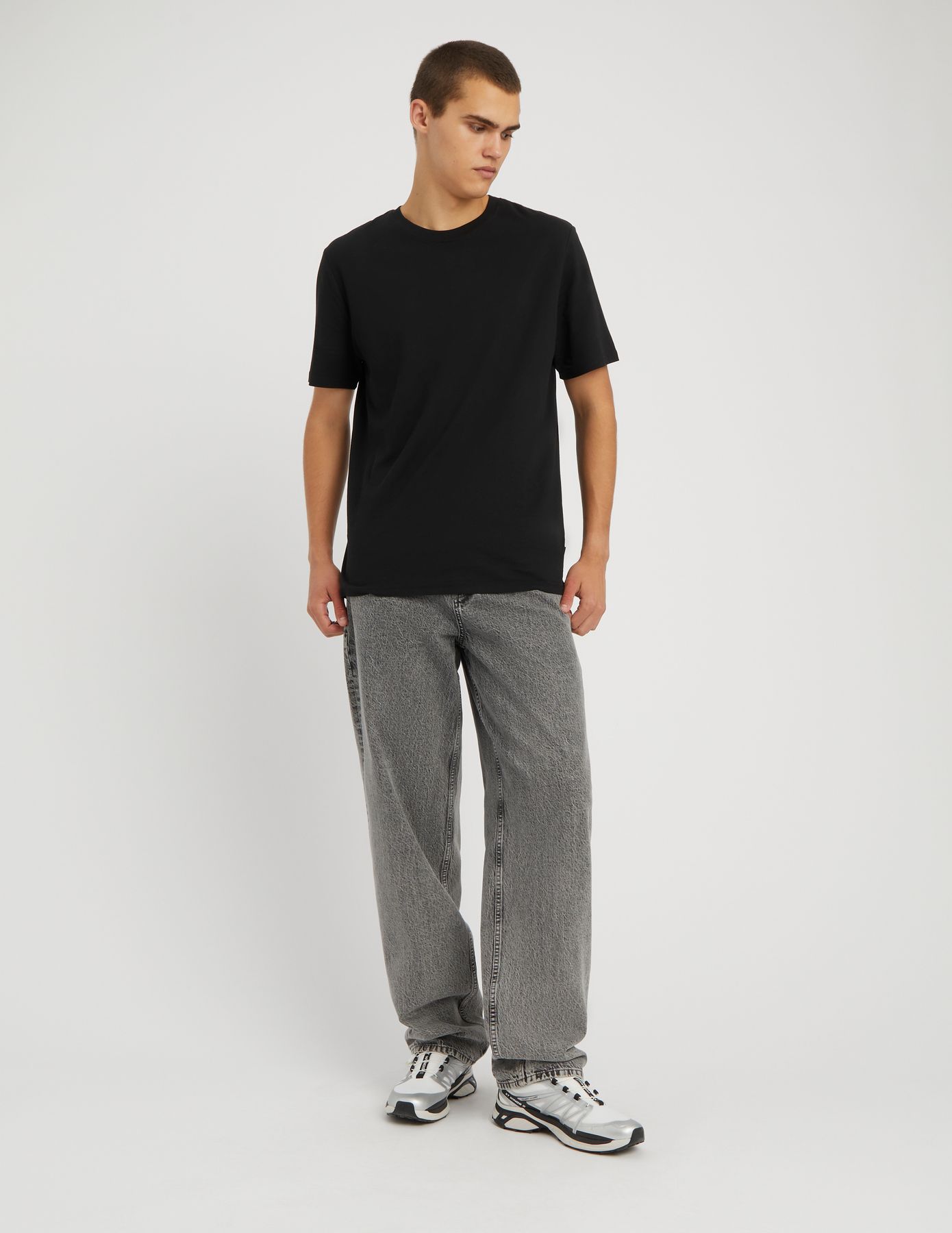 Jean loose