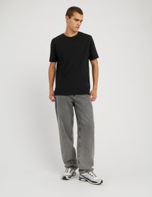 Jean loose