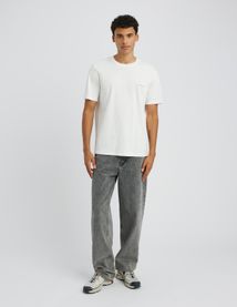 T-shirt brod&eacute; bonne prise