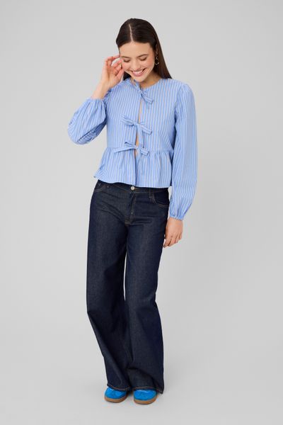 Blouse &agrave; nouer ray&eacute;e