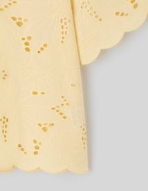 Blouse en broderie anglaise