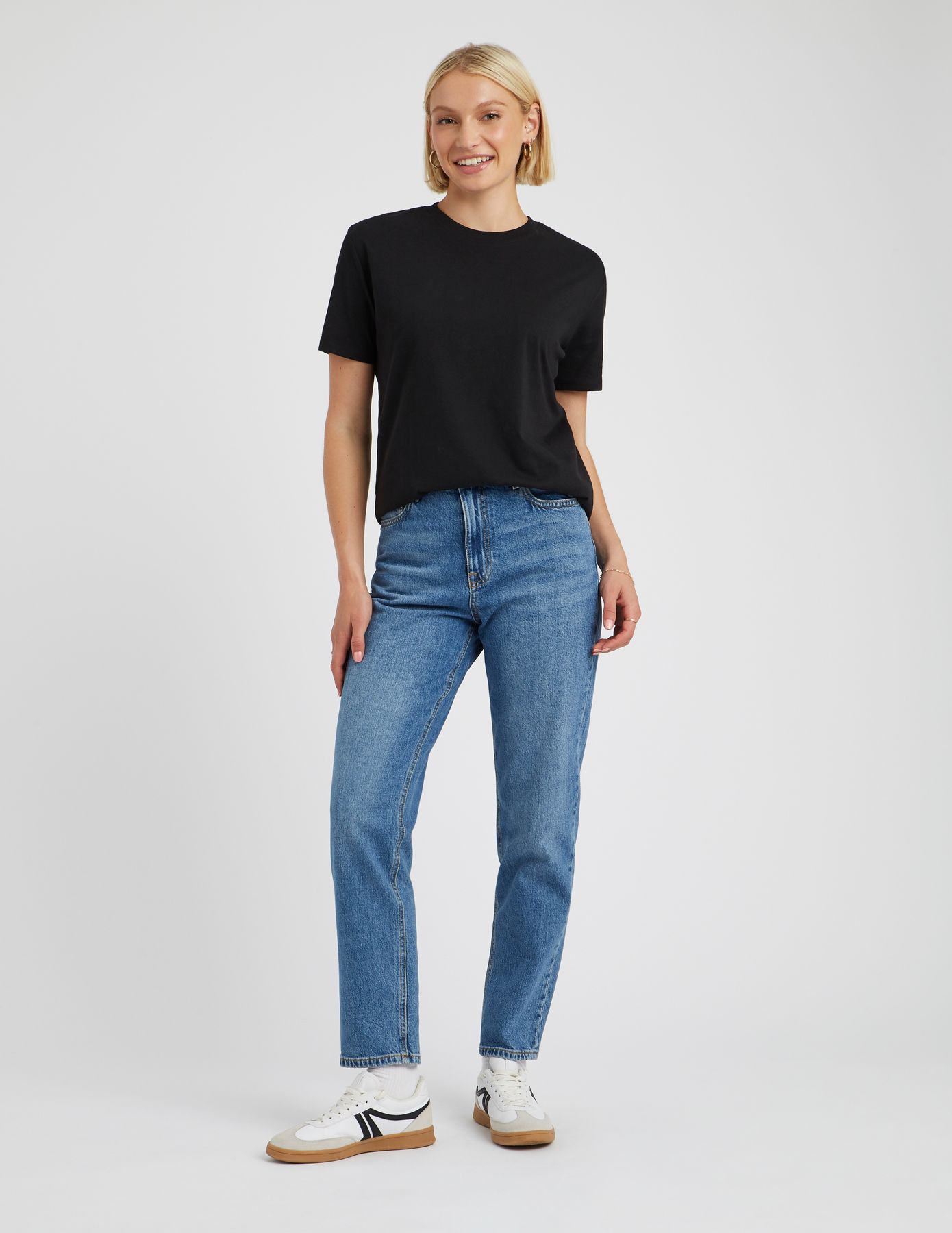 Jean mom fit