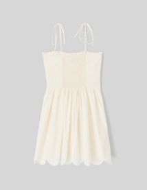 Robe courte