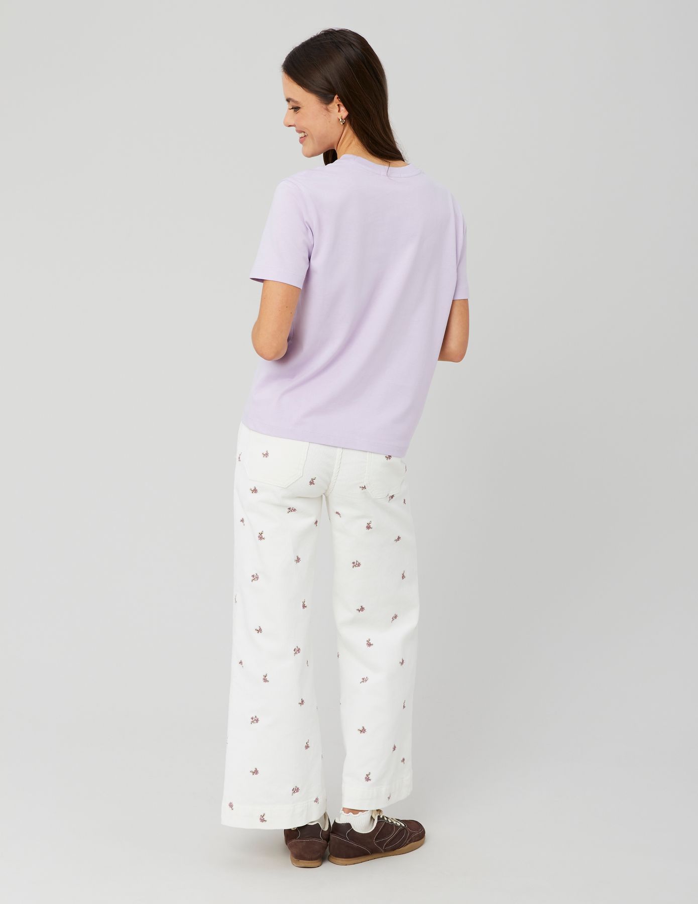 Pantalon en velours brodé