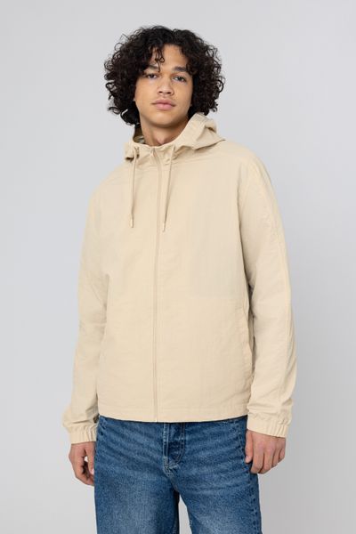 Blouson coup vent à capuche