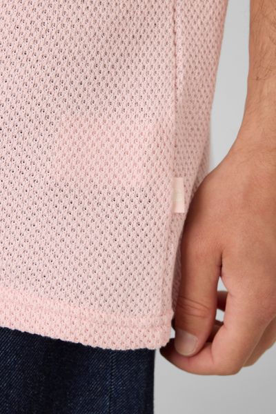 T-shirt reli&eacute;f&eacute;