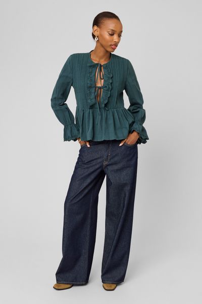 Blouse &agrave; nouer